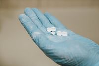 зъбни импланти - 49463 награди