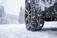 Автомобилни гуми Bridgestone 235 65 17 - 93324 селекции