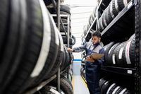 Автомобилни гумиPirelli 225 40 18 - 21572 награди