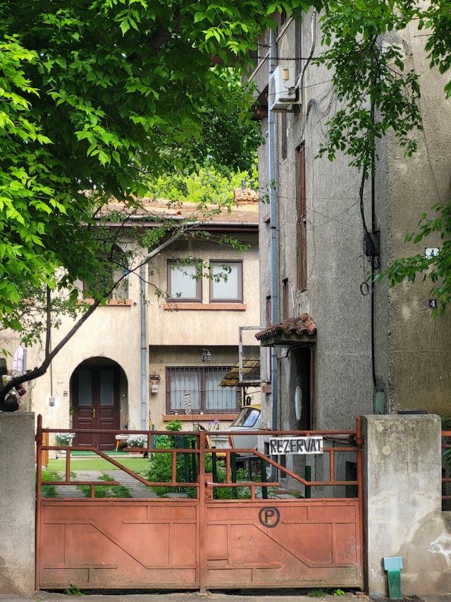 дворни врати - 49709 постижения